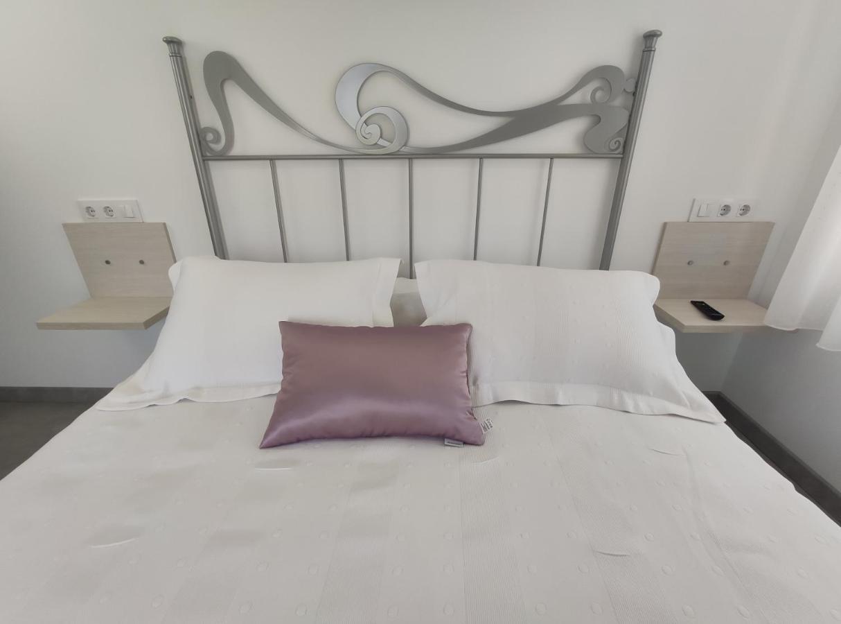 Hostal Oleo Auto Check-In Santander Exterior foto