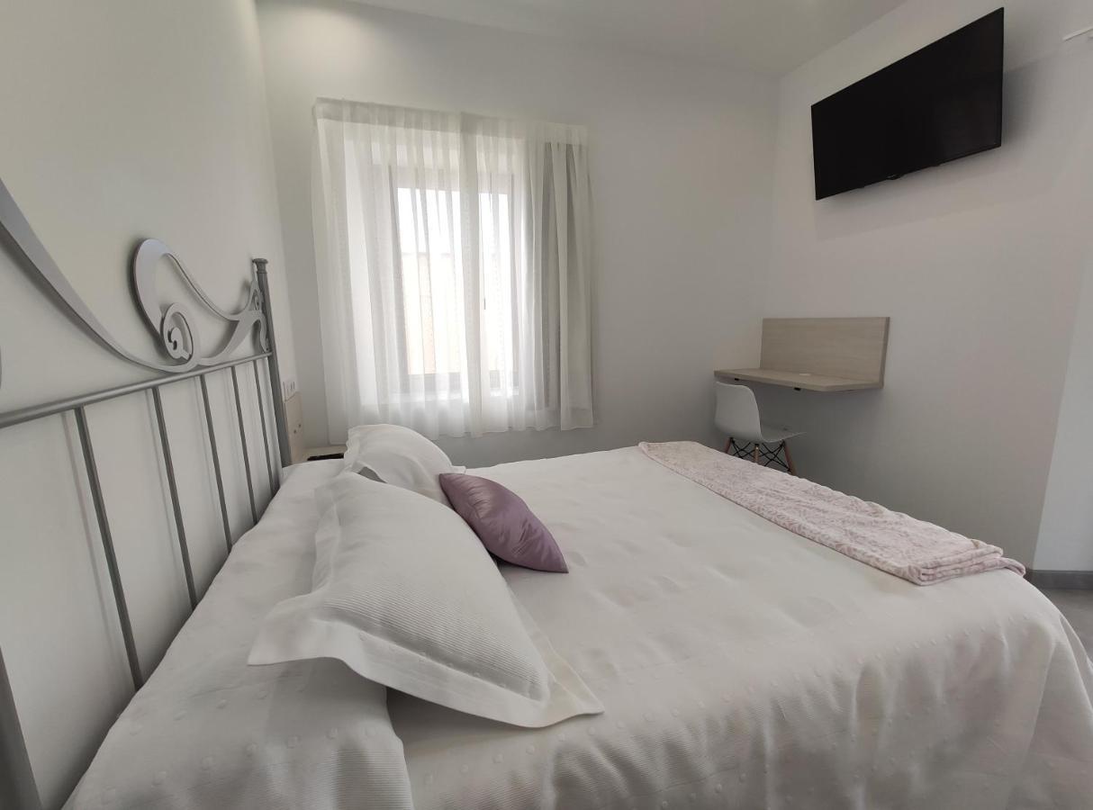 Hostal Oleo Auto Check-In Santander Exterior foto