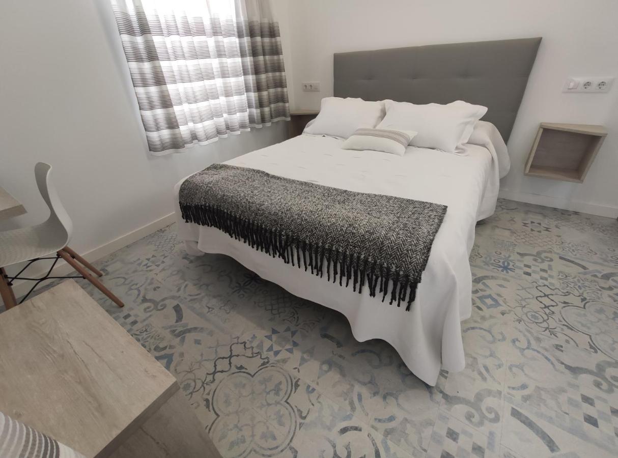 Hostal Oleo Auto Check-In Santander Exterior foto